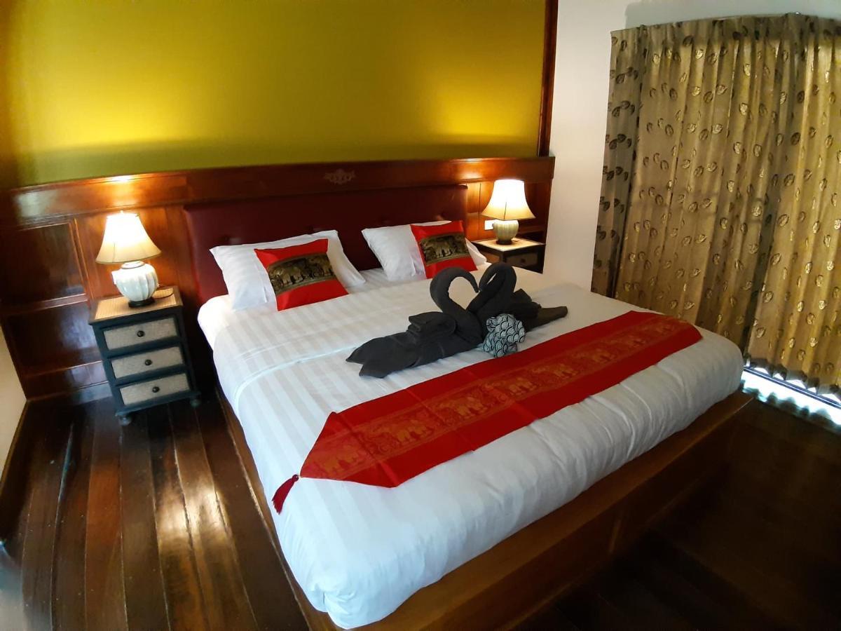 Hotel Little Rock Kohjum Koh Jum Esterno foto